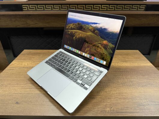 Apple MacBook Pro M2 8GB 256GB SSD macOS 13.3" QHD+ Uzay Grisi MNEH3TU/A (İKİNCİ EL) - Image 4