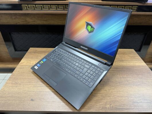 Monster Abra A5 V16.7 Intel Core i5 11400H 16GB RAM 512GB SSD W11 GTX1650 15.6" FHD 144Hz (İKİNCİ EL) - Image 4