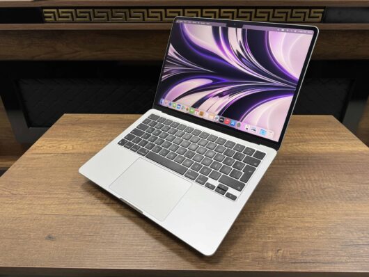 Apple MacBook Air M2 Çip 8GB 256GB SSD macOS 13.6" Gümüş MLXY3TU/A (İKİNCİ EL) - Image 9