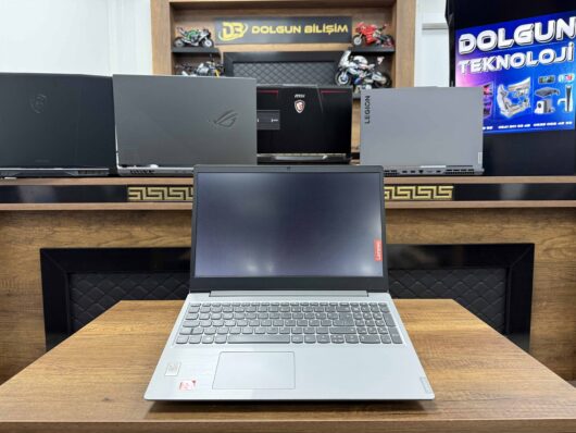 Lenovo IdeaPad S145-15API AMD Ryzen 7 3700U 8GB RAM 512GB SSD 15.6" FHD 81UT008DTX (İKİNCİ EL)