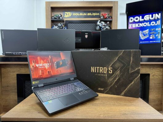 Acer Nitro 5 AN515-58-70VR Intel Core i7 12650H 32GB RAM 1TB SSD RTX4060 15.6" FHD 165Hz NH.QM0EY.00A-32 (İKİNCİ EL)