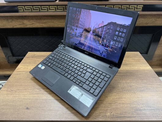 Acer Aspire 5736Z-452G Intel Pentium Dual-Core T4500 4GB RAM 120GB SSD 15.6" HD (İKİNCİ EL) - Image 4