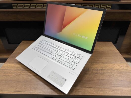 Asus VivoBook 17 X712DA AMD Ryzen 5 3500U 20GB 512GB 17.3" FHD - Image 4